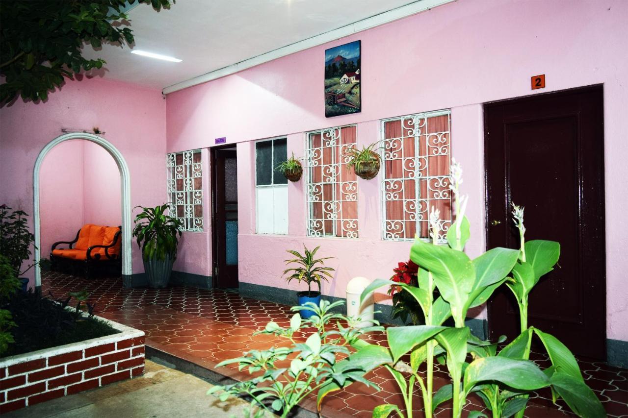 Hotel Fuentes Guatemala City Exterior foto